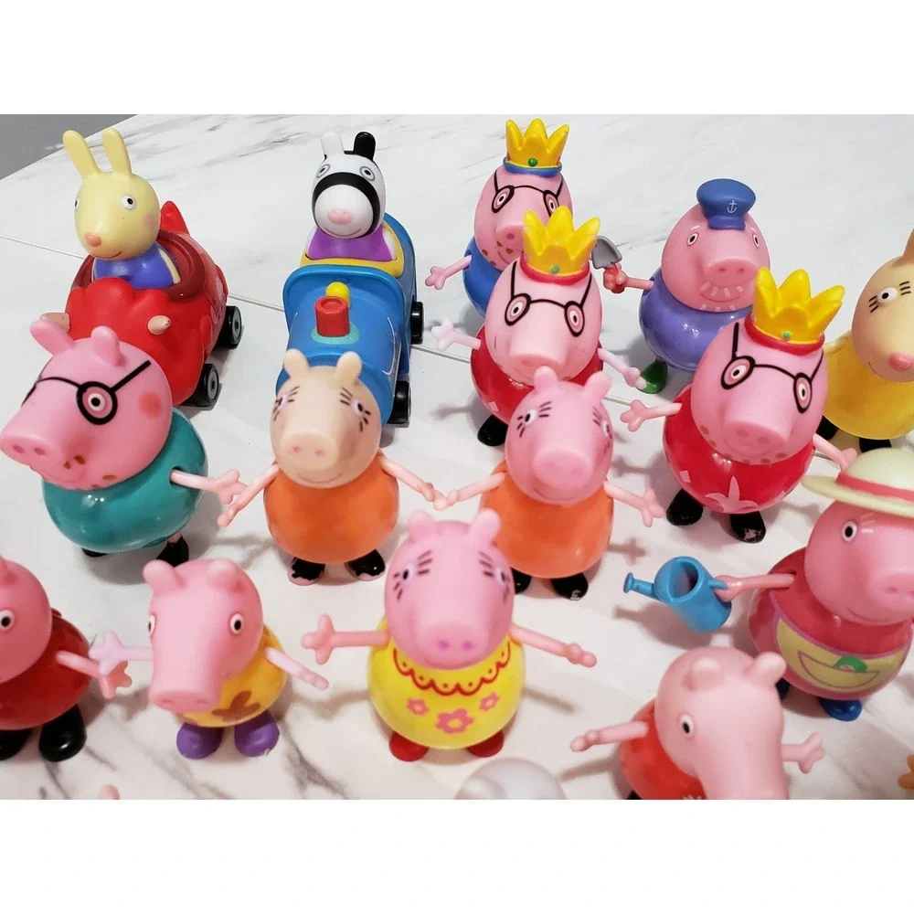 Lot 40+ Peppa Pig Family Friends Figures Bundle Mummy Daddy Grandma George #5